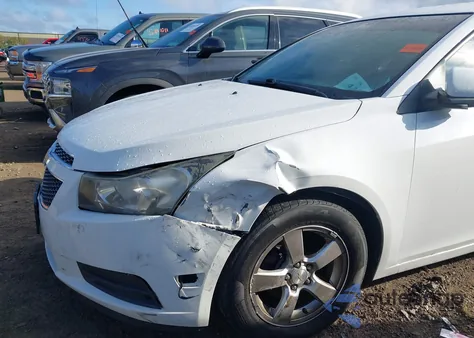 2013 Chevrolet Cruze 1Lt Auto из США, поврежденный, VIN 1G1PC5SB3D7155004